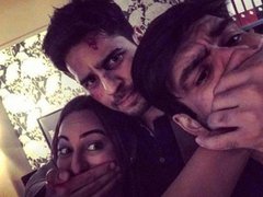 [Poster for Ittefaq with Ittefaq, Abhay Chopra, Akshaye Khanna, Siddharth Malhotra, Sonakshi Sinha]